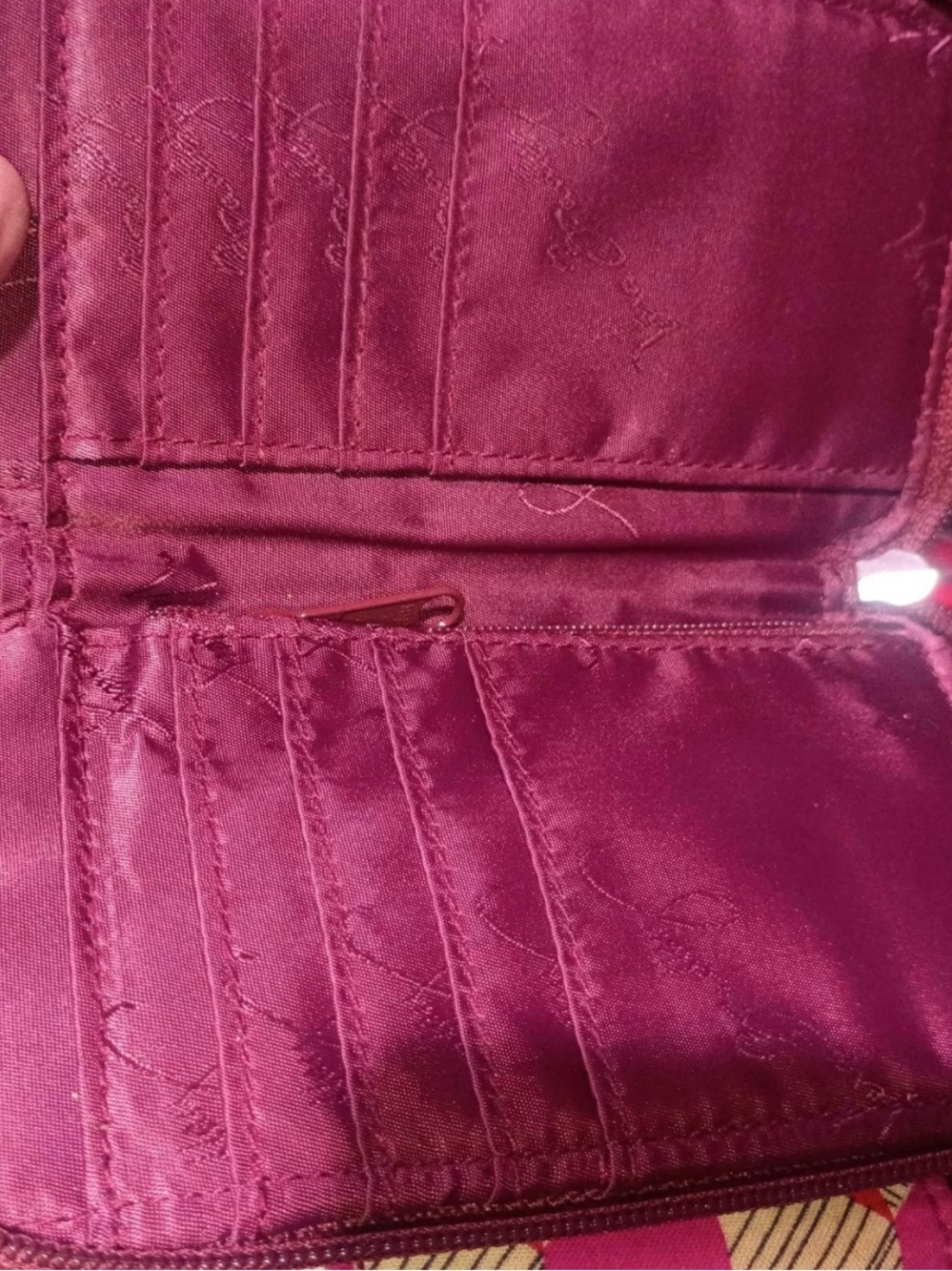 Vera Bradley all in one wristlet wallet - Picture 2 of 3